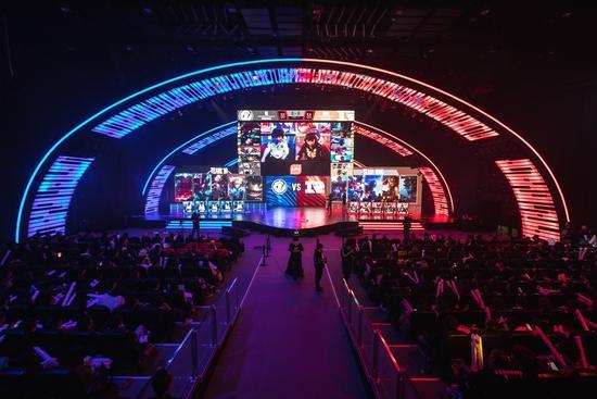 接器与时间 接器与时间