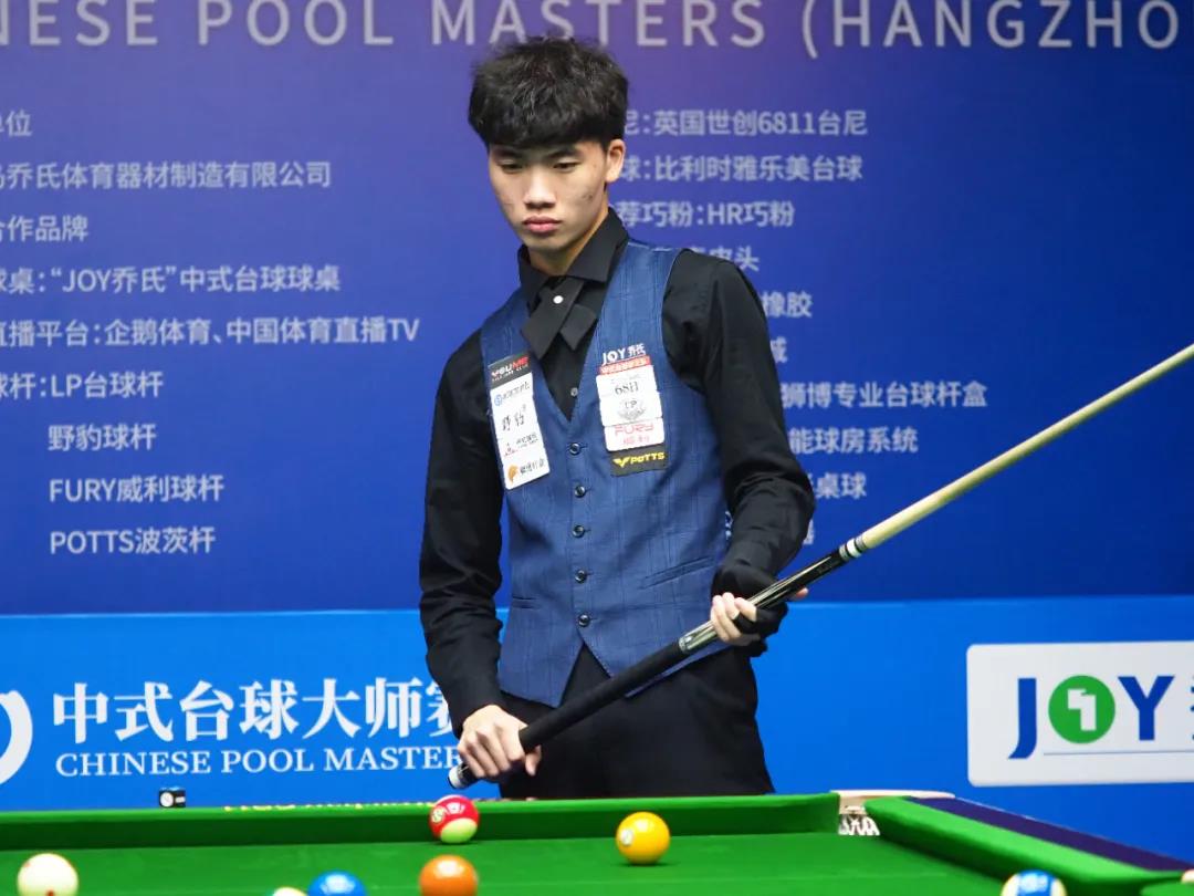 比盲目追逐 比盲目追逐