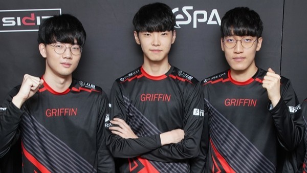 关注官方公 关注官方公